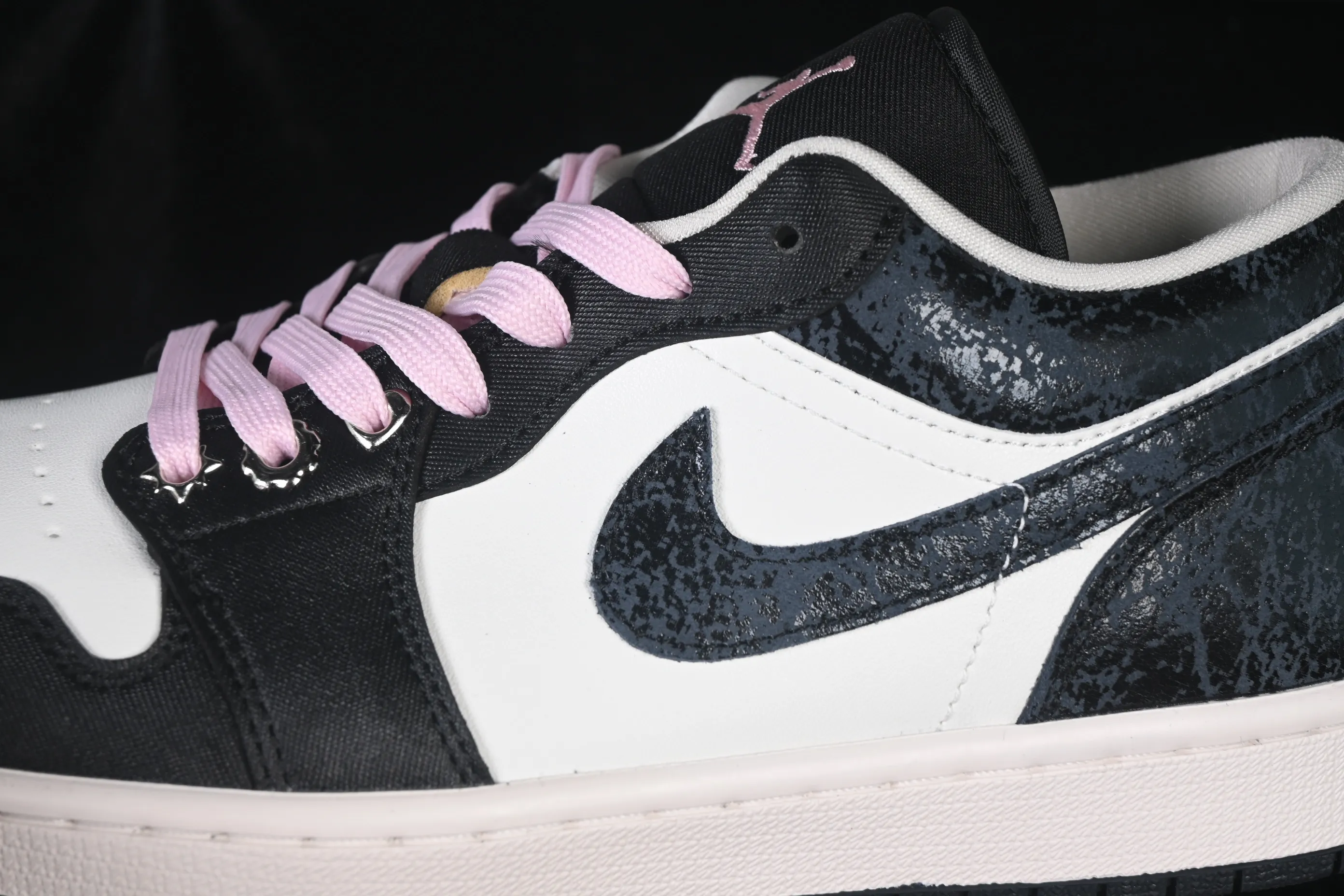 All categories Air Jordan Jordan series basketball shoes Air Jordan 1 Low Air Jordan 1 Low AJ1 Joe 1 burst pattern black and white low-top retro culture basketball shoes II0595-001